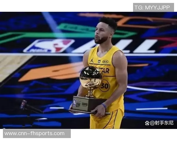 KD调侃全明星表现不佳归咎于库里和利拉德的三分球风格 KD调侃全明星表现不佳归咎于库里和利拉德的三分球风格